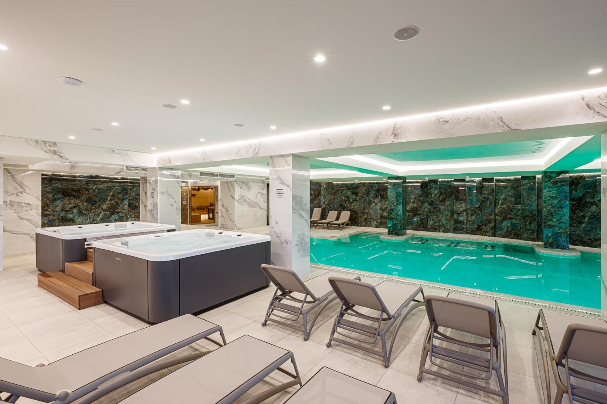 Tavel Hotel & Spa Bukovel Dış mekan fotoğraf